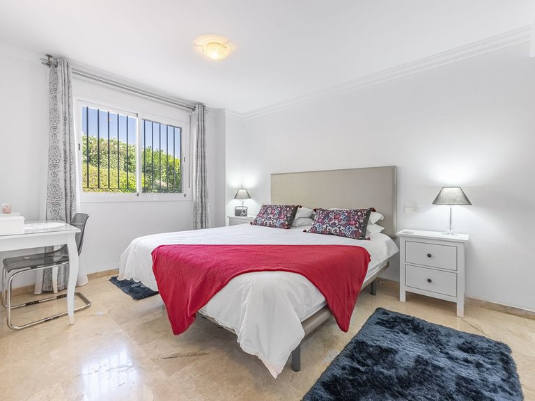 Apartment for Sale in La Mairena, Malaga 19