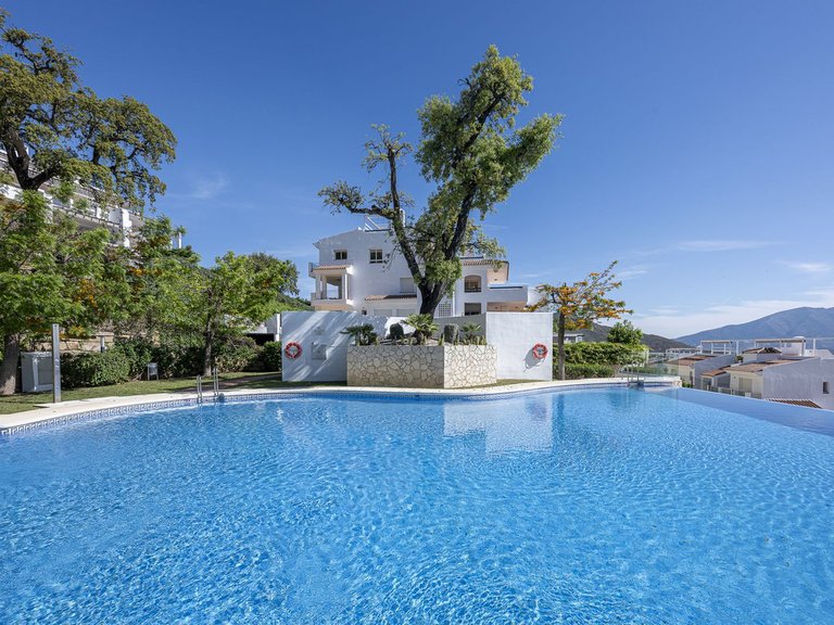 Apartment for Sale in La Mairena, Malaga 30
