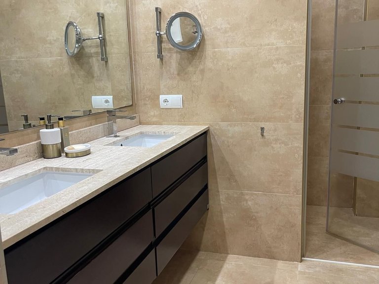 Villa for Sale in Málaga, Malaga 22