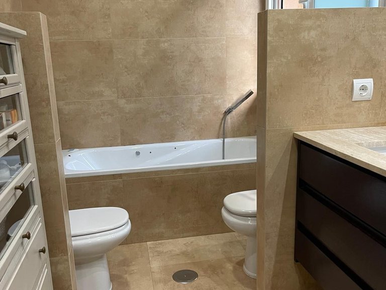 Villa for Sale in Málaga, Malaga 23