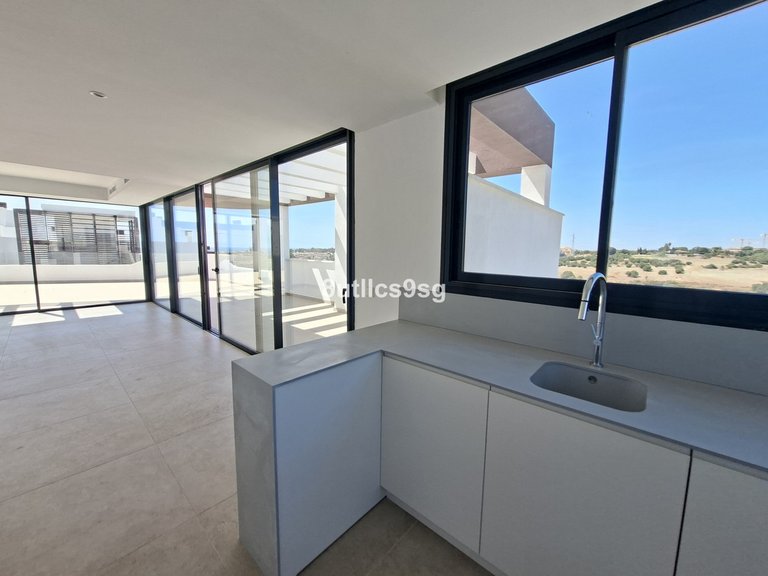 Apartment for Sale in Estepona, Malaga 14