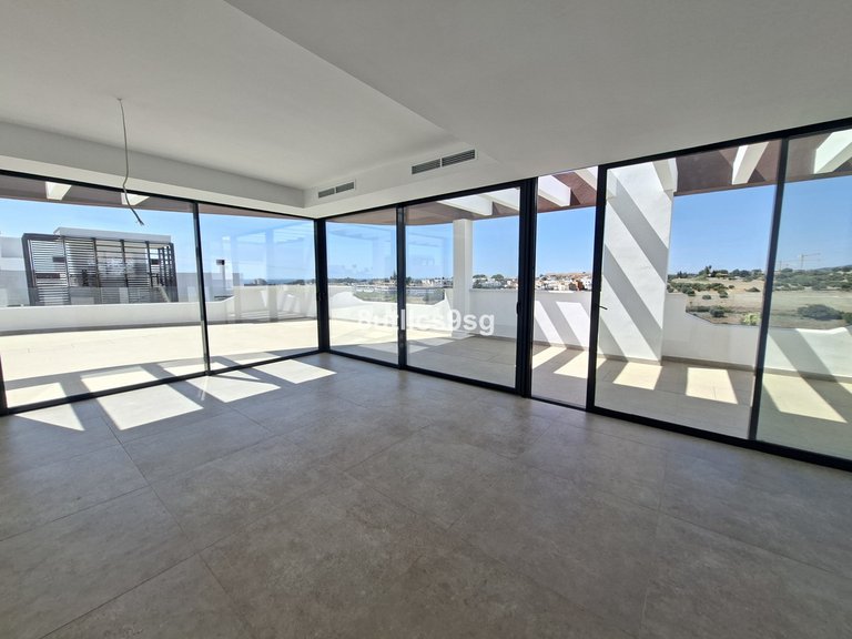 Apartment for Sale in Estepona, Malaga 9