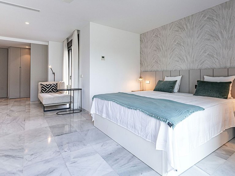 Villa for Sale in Marbella, Malaga 10