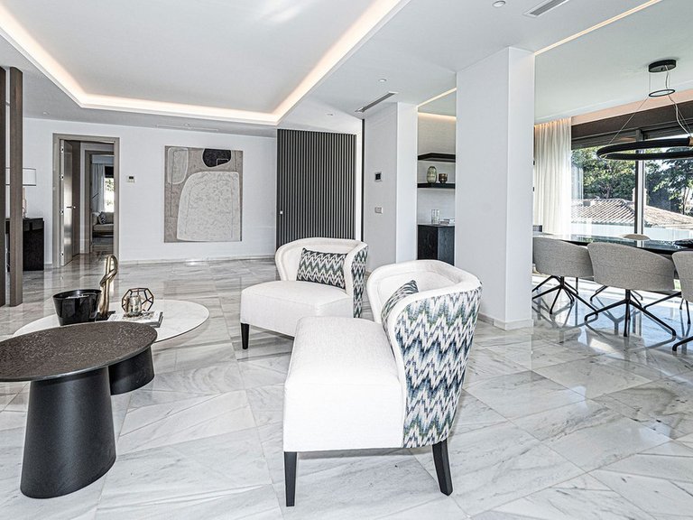 Villa for Sale in Marbella, Malaga 23