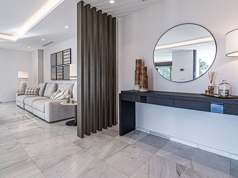Villa for Sale in Marbella, Malaga 26