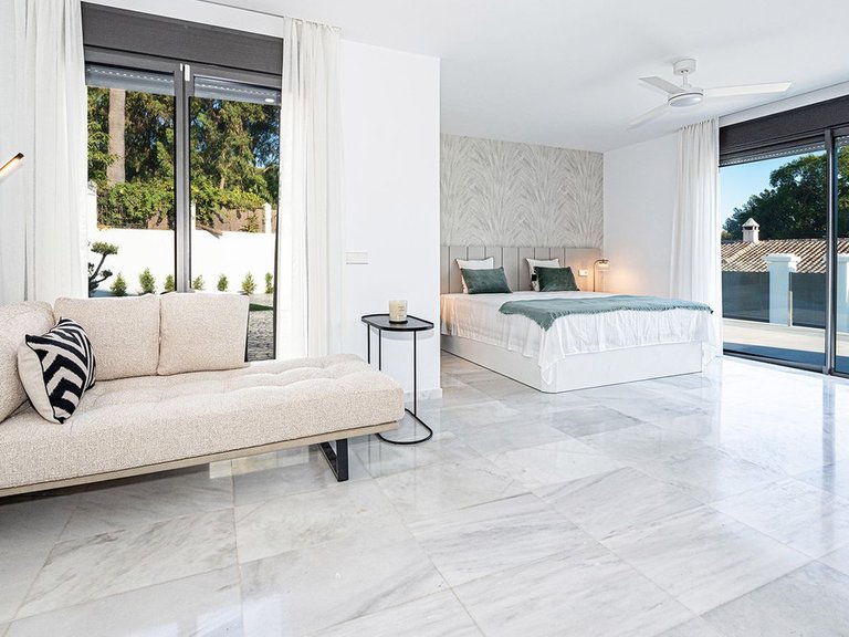 Villa for Sale in Marbella, Malaga 5