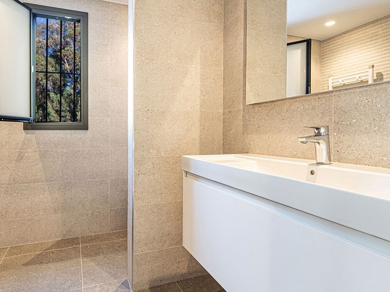 Villa for Sale in Marbella, Malaga 52