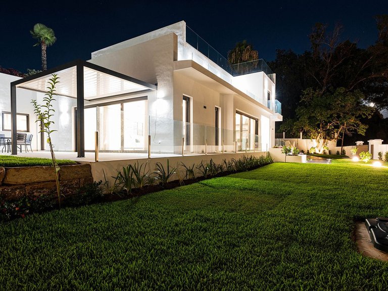 Villa for Sale in Marbella, Malaga 66