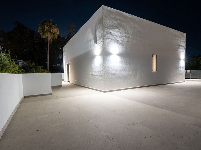 Villa for Sale in Marbella, Malaga 84