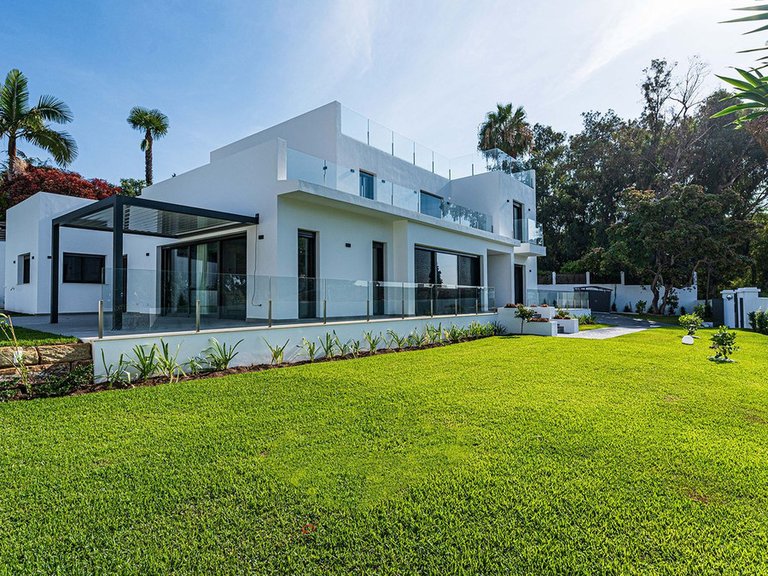 Villa for Sale in Marbella, Malaga 92