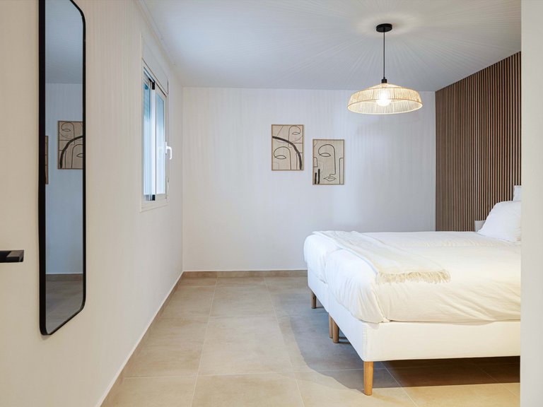 Apartment for Sale in Nueva Andalucía, Malaga 11