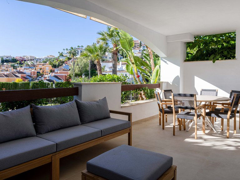 Apartment for Sale in Nueva Andalucía, Malaga 17