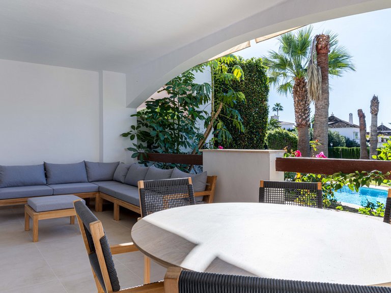Apartment for Sale in Nueva Andalucía, Malaga 2