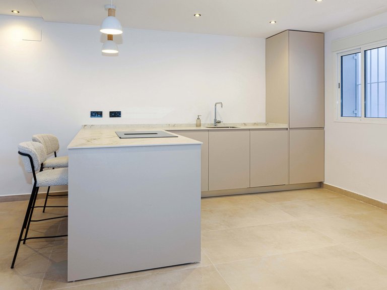 Apartment for Sale in Nueva Andalucía, Malaga 6
