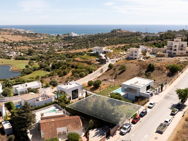 Plot for Sale in Valle Romano, Malaga 6