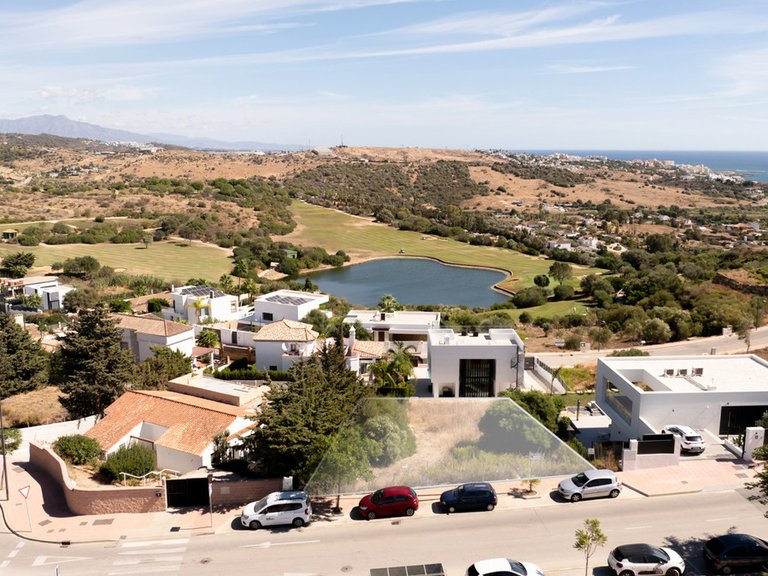 Plot for Sale in Valle Romano, Malaga 9