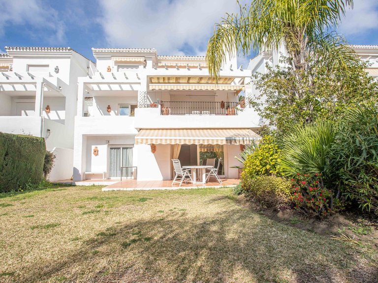 Apartment for Sale in Benahavís, Malaga 1