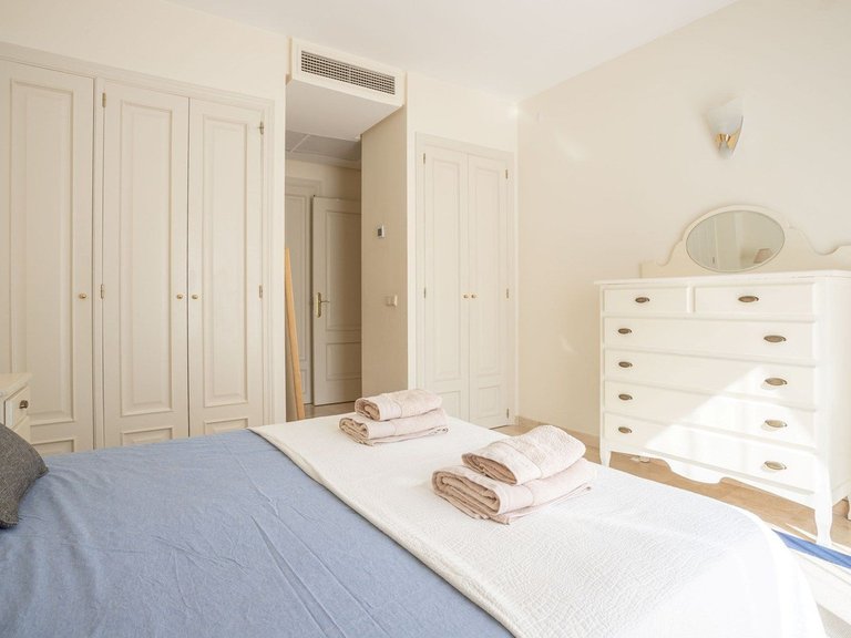 Apartment for Sale in Benahavís, Malaga 19