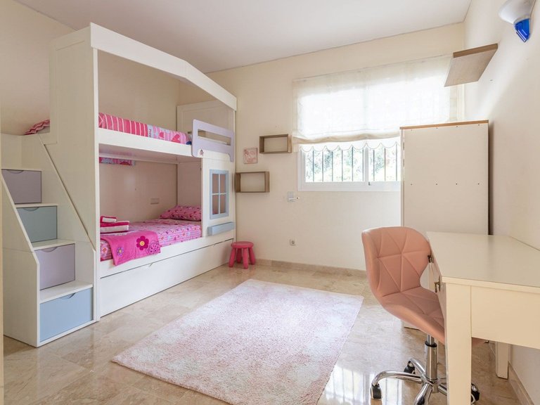 Apartment for Sale in Benahavís, Malaga 22
