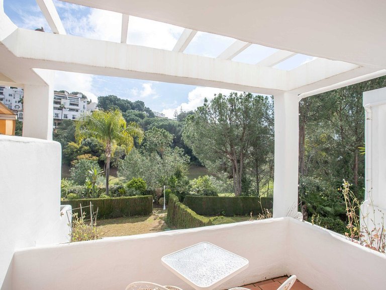 Apartment for Sale in Benahavís, Malaga 9