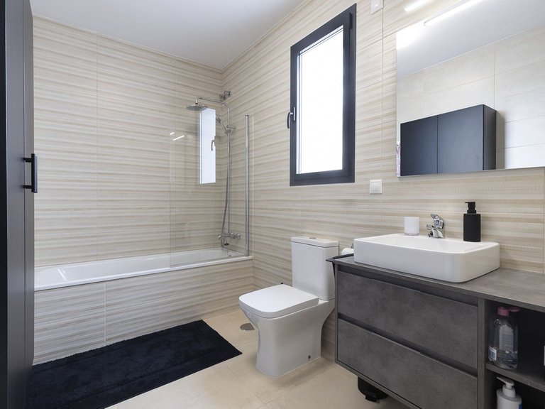 Villa for Sale in Coín, Malaga 41