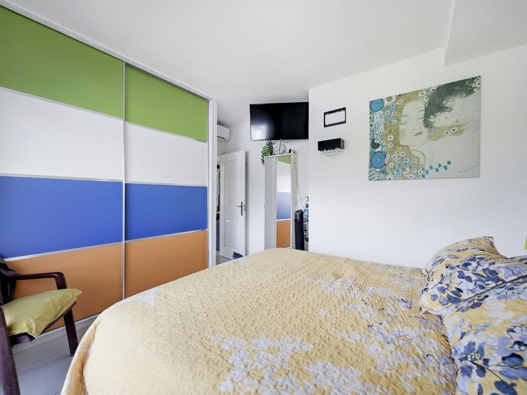 Apartment for Sale in Costa del Sol, Benalmadena, Malaga 13