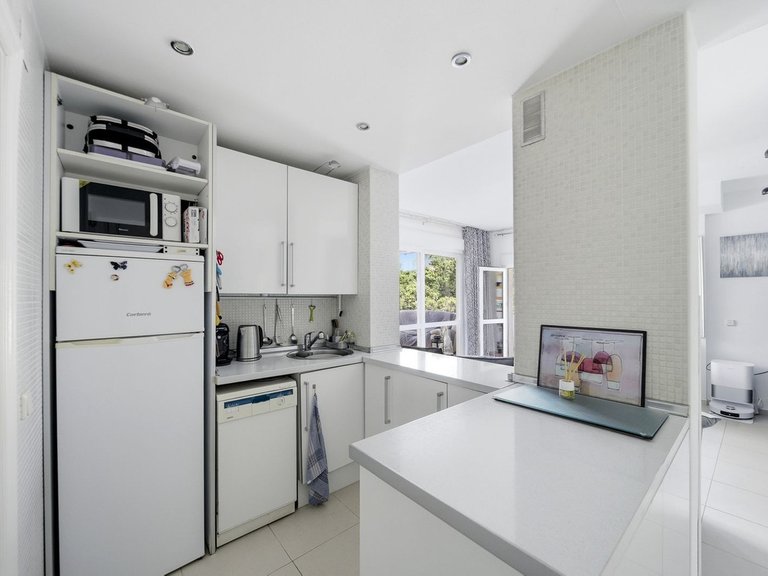 Apartment for Sale in Costa del Sol, Benalmadena, Malaga 14