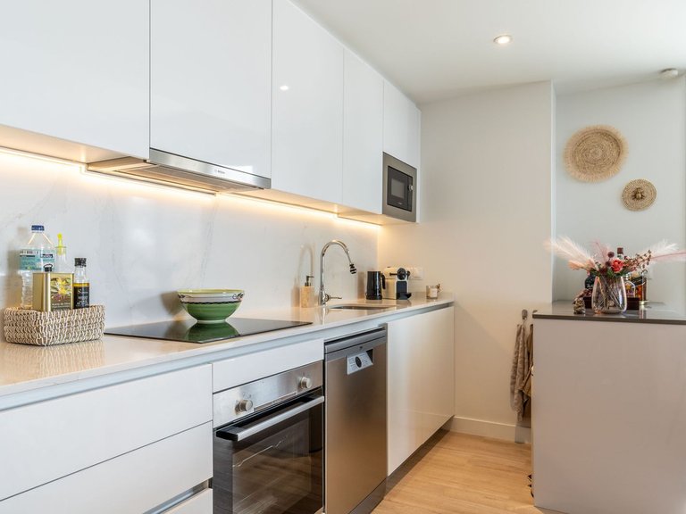 Apartment for Sale in Benalmadena Pueblo, Malaga 18