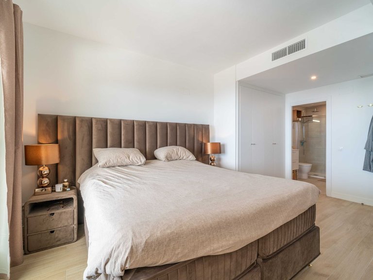 Apartment for Sale in Benalmadena Pueblo, Malaga 36