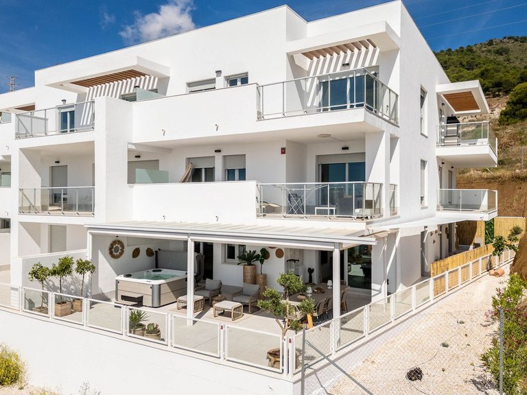 Apartment for Sale in Benalmadena Pueblo, Malaga 8