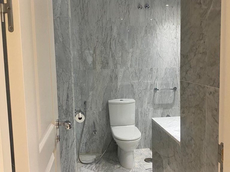 Apartment for Sale in Puerto Banús, Malaga 18