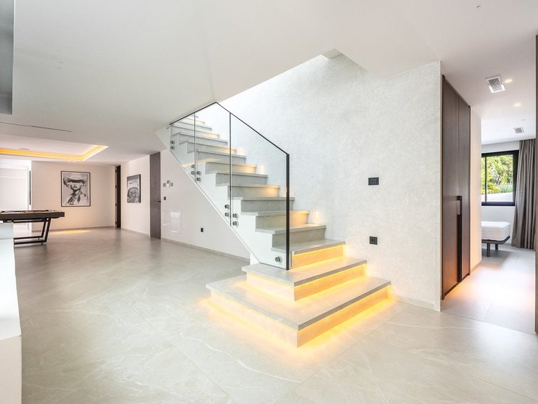 Villa for Sale in Benahavís, Malaga 20