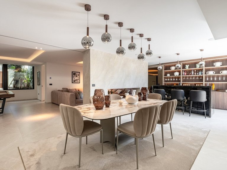 Villa for Sale in Benahavís, Malaga 21