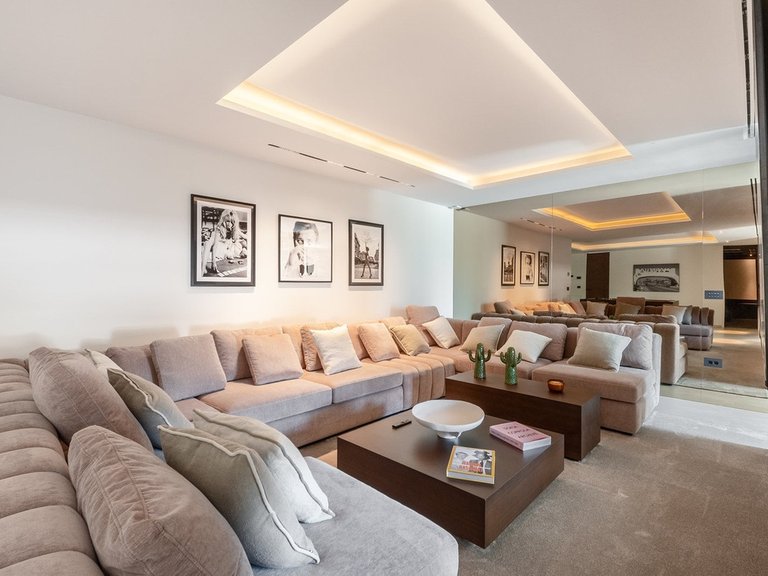 Villa for Sale in Benahavís, Malaga 23