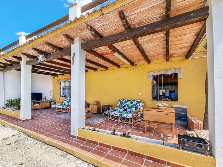 Villa for Sale in Casares, Malaga 25