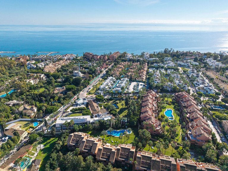 Apartment for Sale in Marbella, Malaga 11