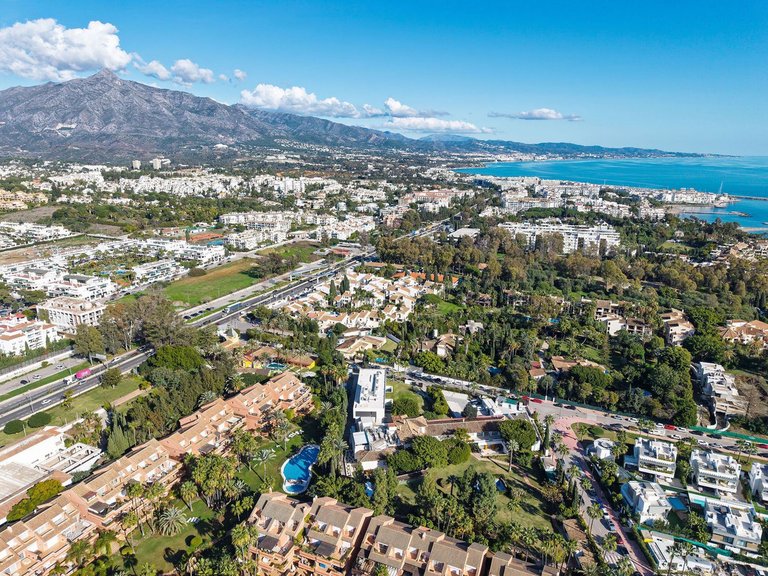 Apartment for Sale in Marbella, Malaga 26