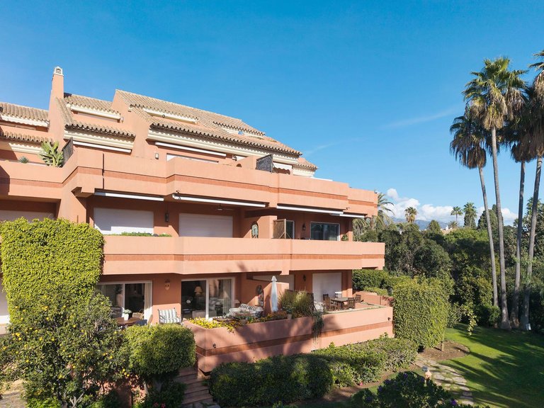 Apartment for Sale in Marbella, Malaga 29