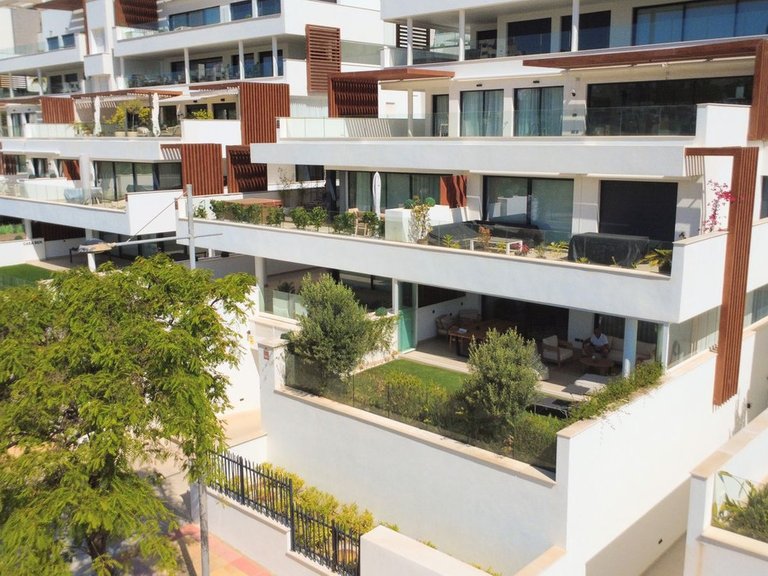 Apartment for Sale in Estepona, Malaga 8