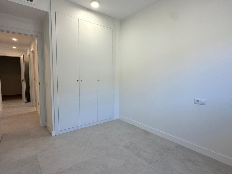 Apartment for Sale in Benalmadena, Malaga 12
