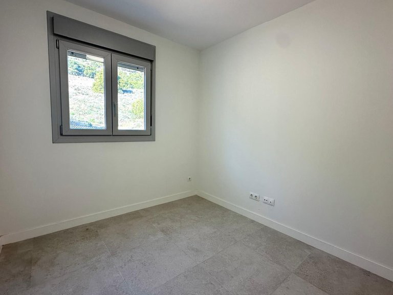 Apartment for Sale in Benalmadena, Malaga 13