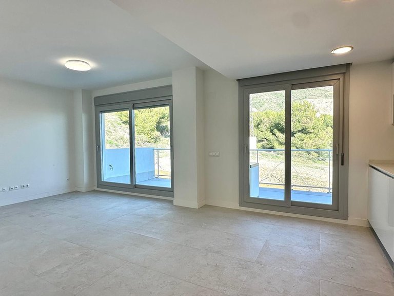 Apartment for Sale in Benalmadena, Malaga 6