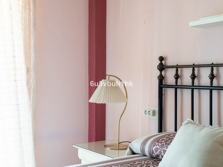 Villa for Sale in Málaga, Malaga 16