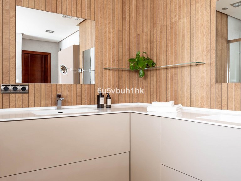 Villa for Sale in Málaga, Malaga 22