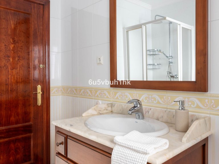Villa for Sale in Málaga, Malaga 24