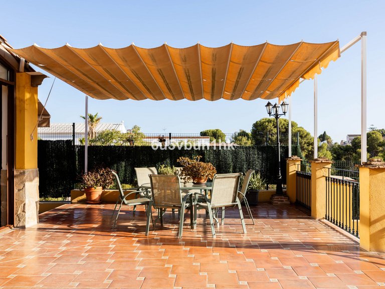 Villa for Sale in Málaga, Malaga 3