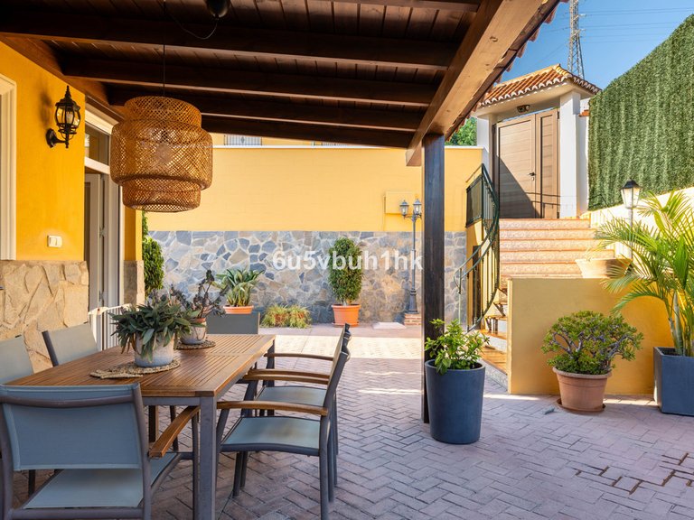 Villa for Sale in Málaga, Malaga 4