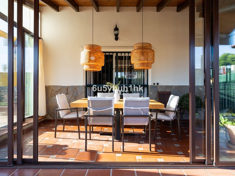 Villa for Sale in Málaga, Malaga 5