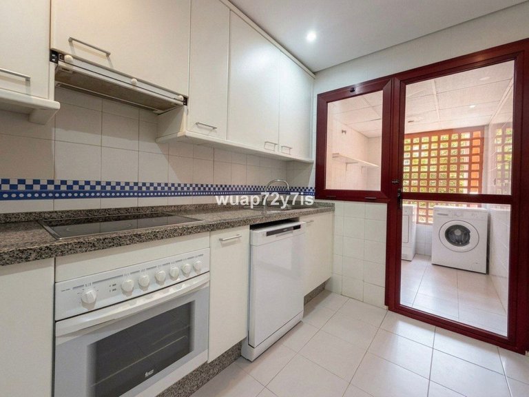 Apartment for Sale in El Rosario, Malaga 13