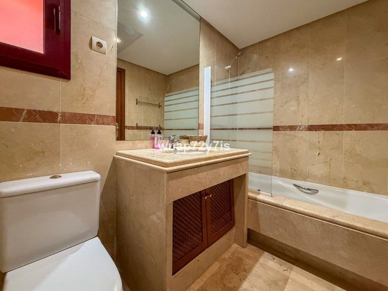 Apartment for Sale in El Rosario, Malaga 18